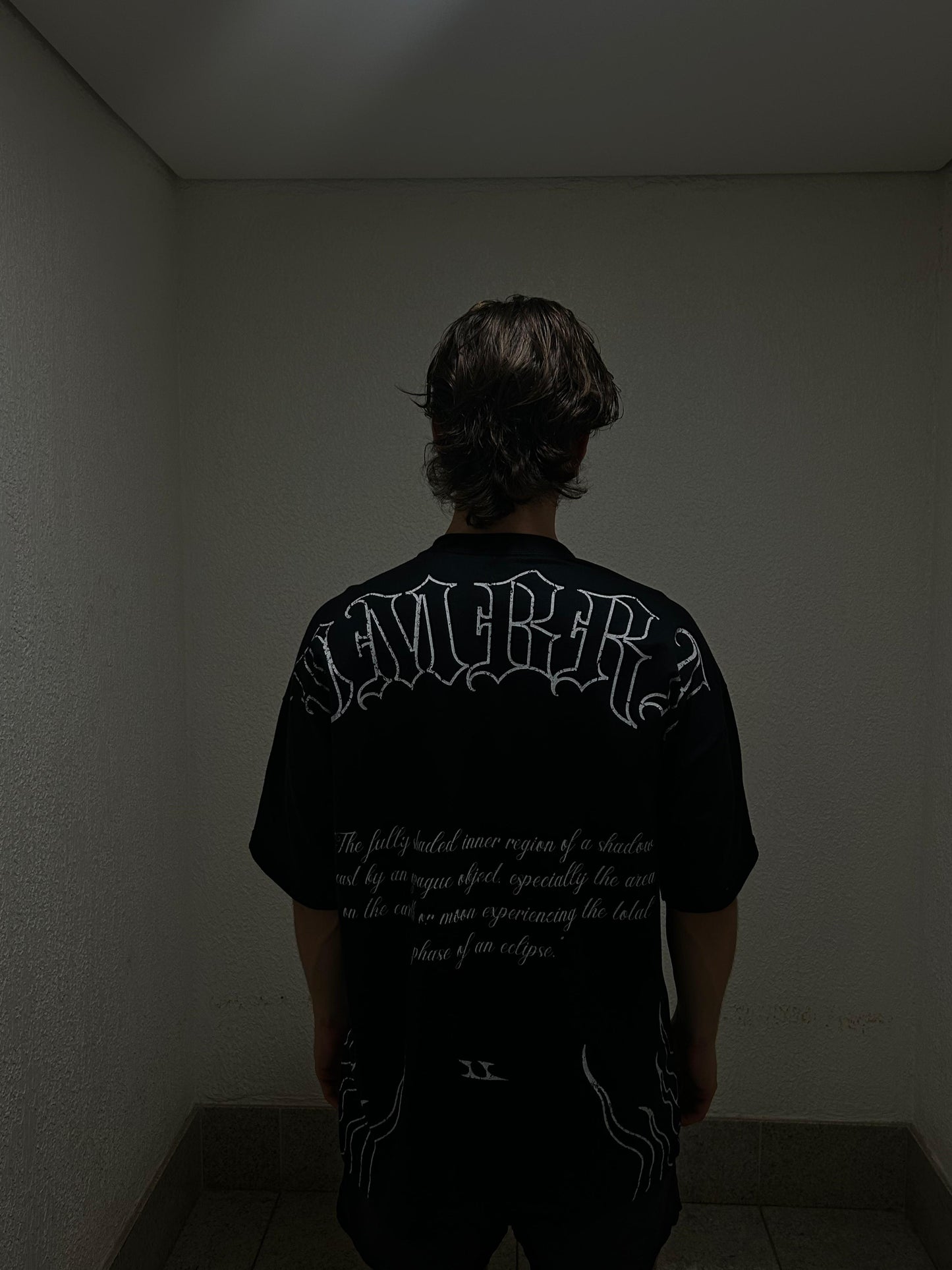 "UMBRA" OVERSIZED TEE