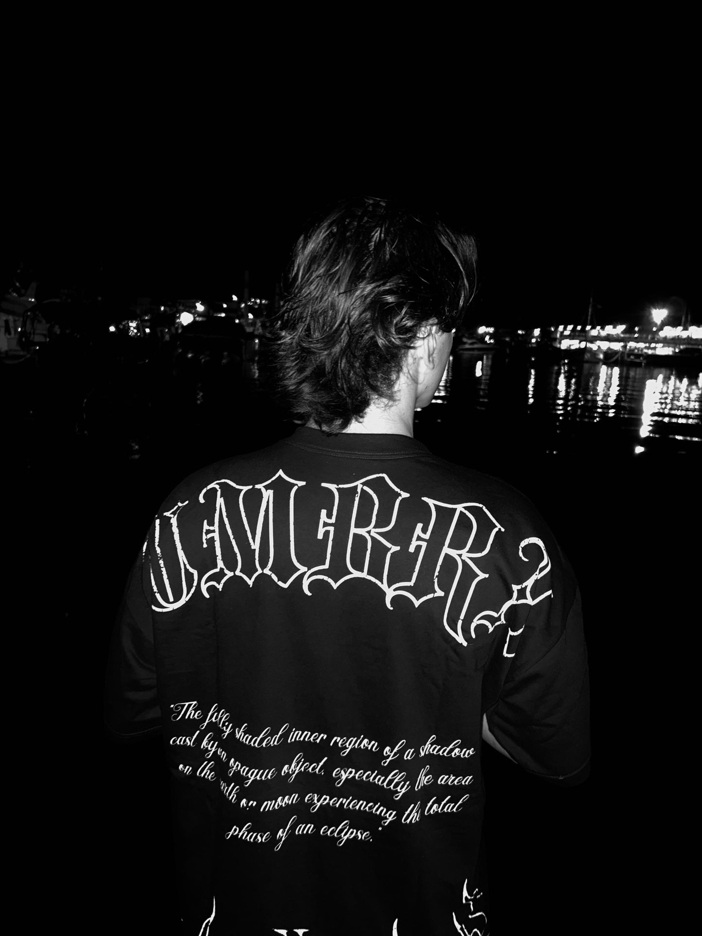 "UMBRA" OVERSIZED TEE